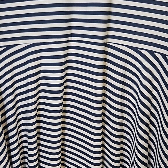 Striped sleeveless dress.  Blue/white, size 3XL. - Picture 3 of 5